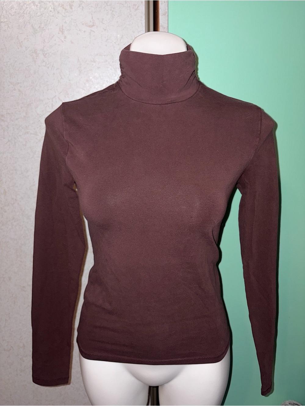 Women’s Abercrombie and Fitch Turtleneck Long-Sleeve Top